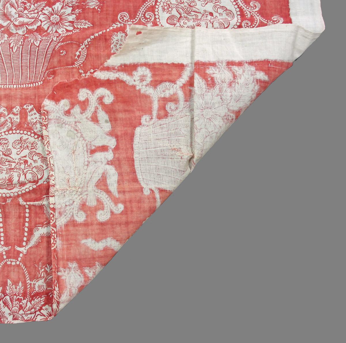 1969.8171.004 textile, printed folded corner