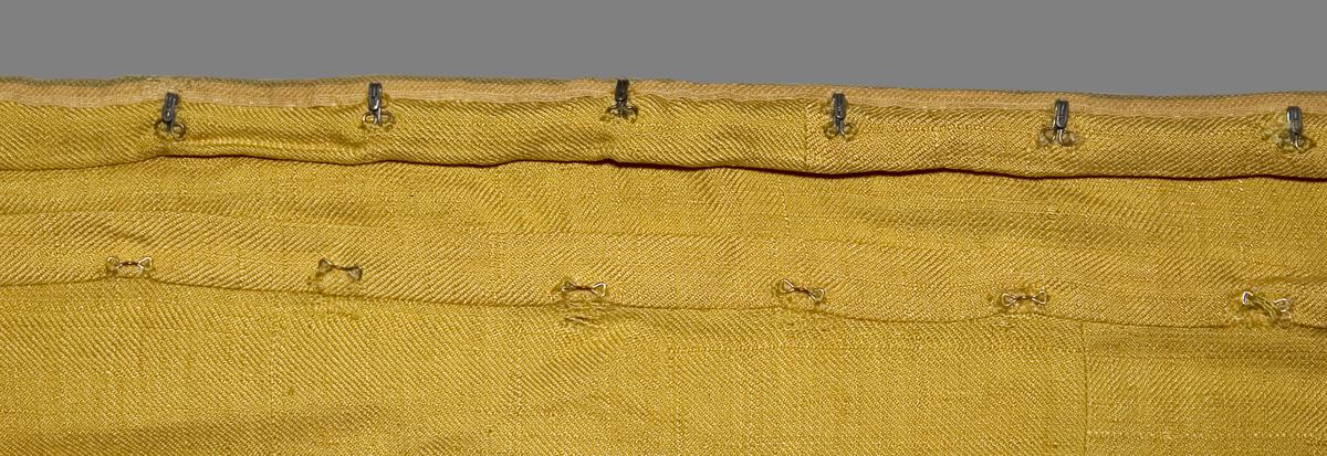 1969.8220.001 Slip Cover, Attachment Detail