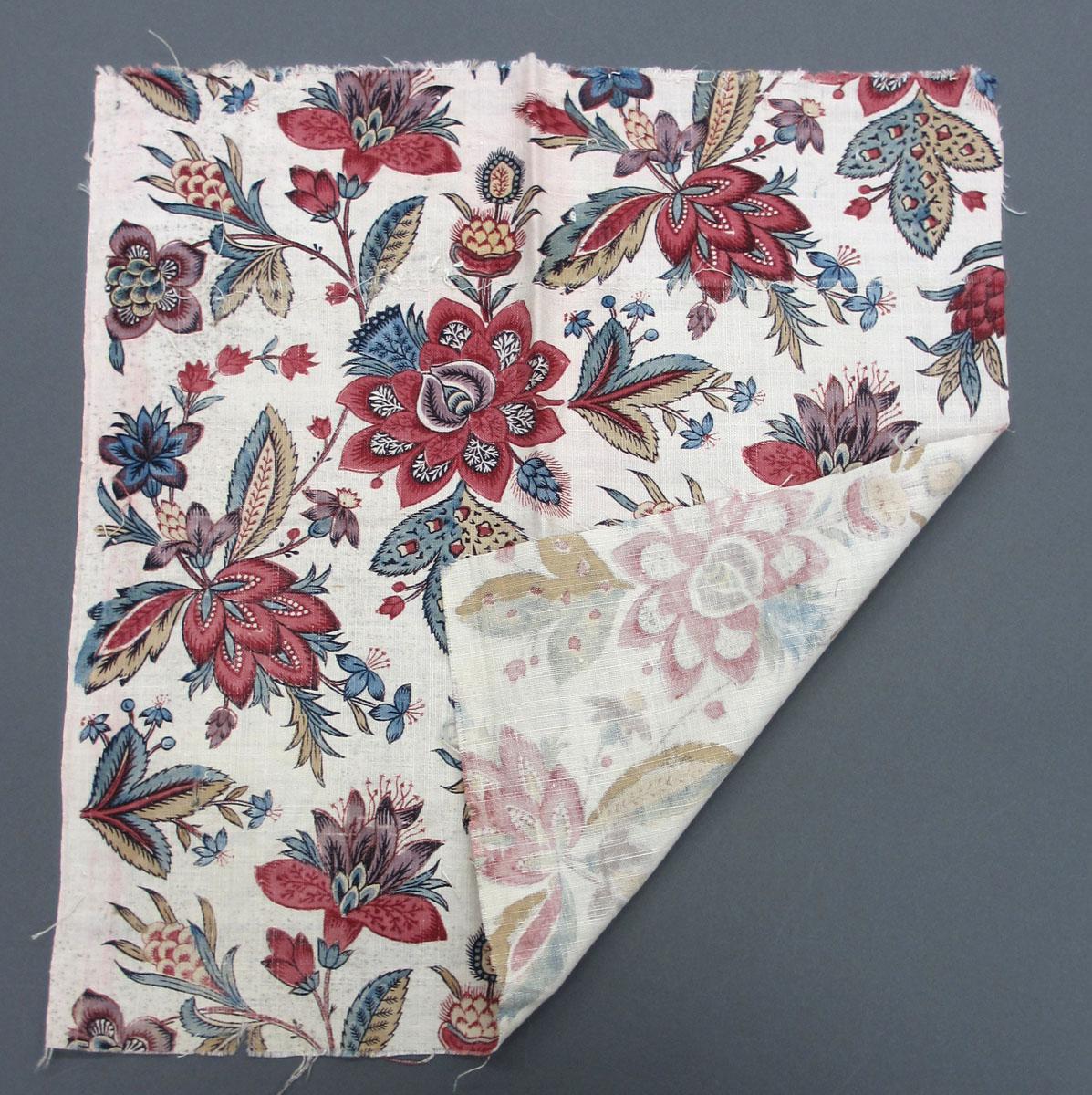 1969.8217.004 Textile, printed folded corner