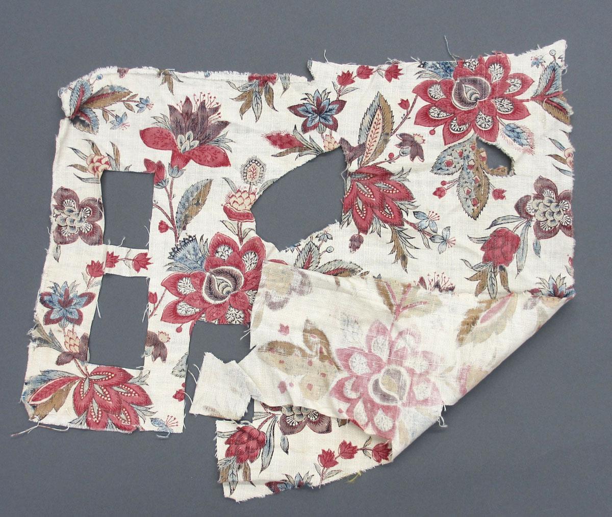 1969.8217.008 Textile, printed folded corner