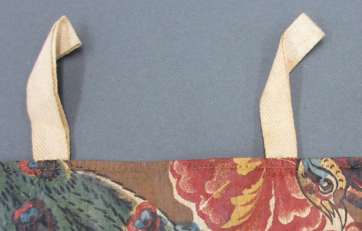 1969.8229.001 Textile, printed detail 2