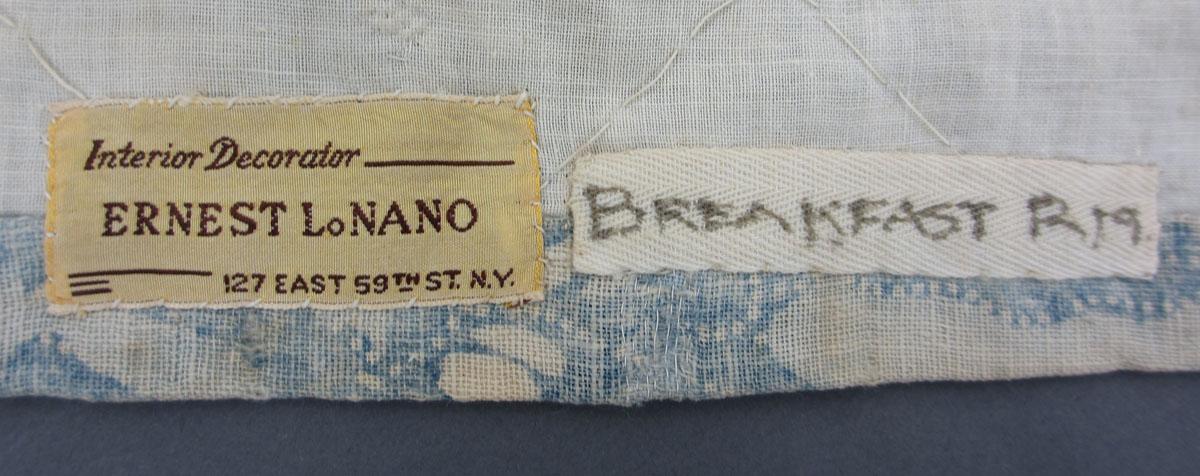 1969.8241.001 Slip cover label 2