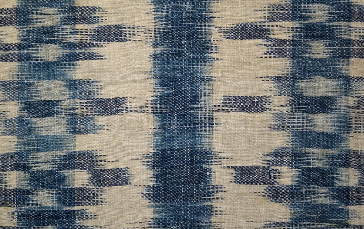1969.8244.001 Slip Cover, Pattern Repeat