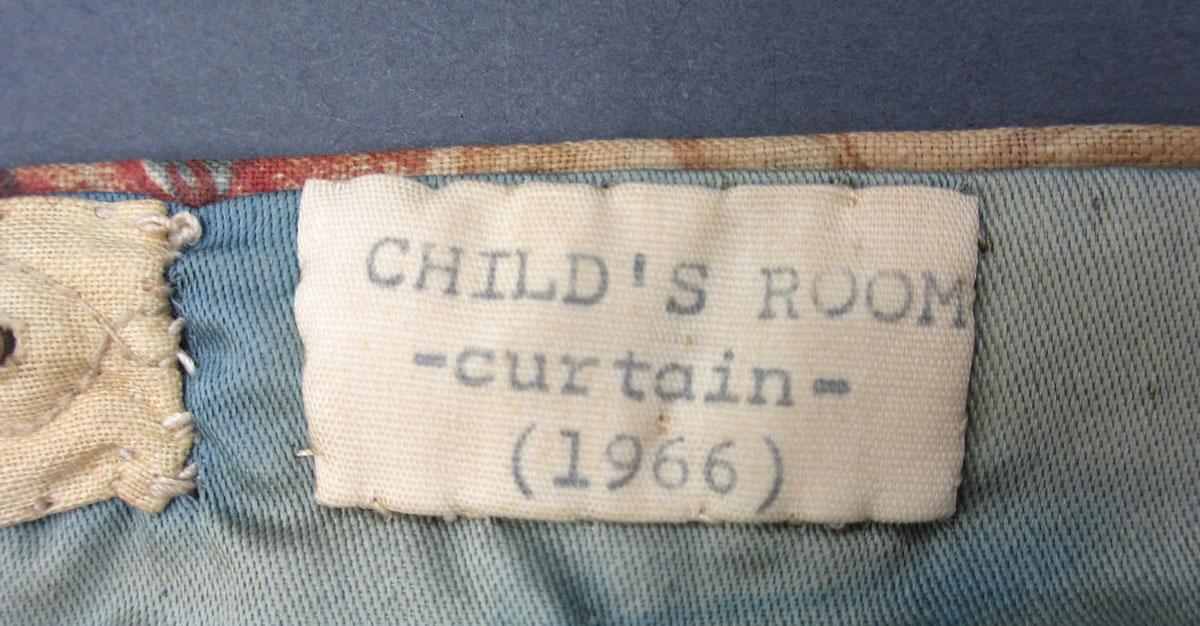 1966.1502 A Window hanging label