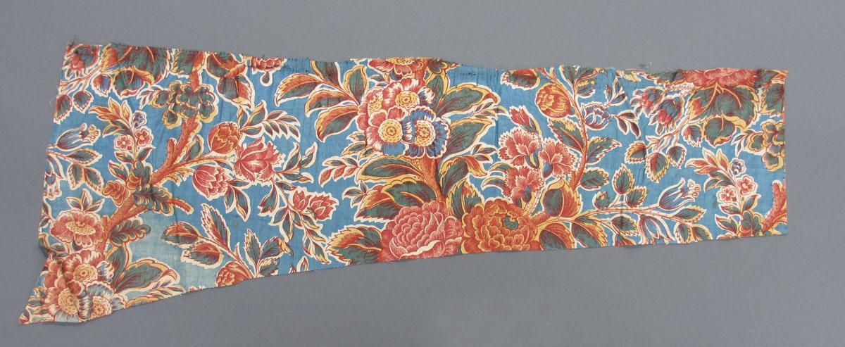 1969.8221.008 Textile, printed obverse