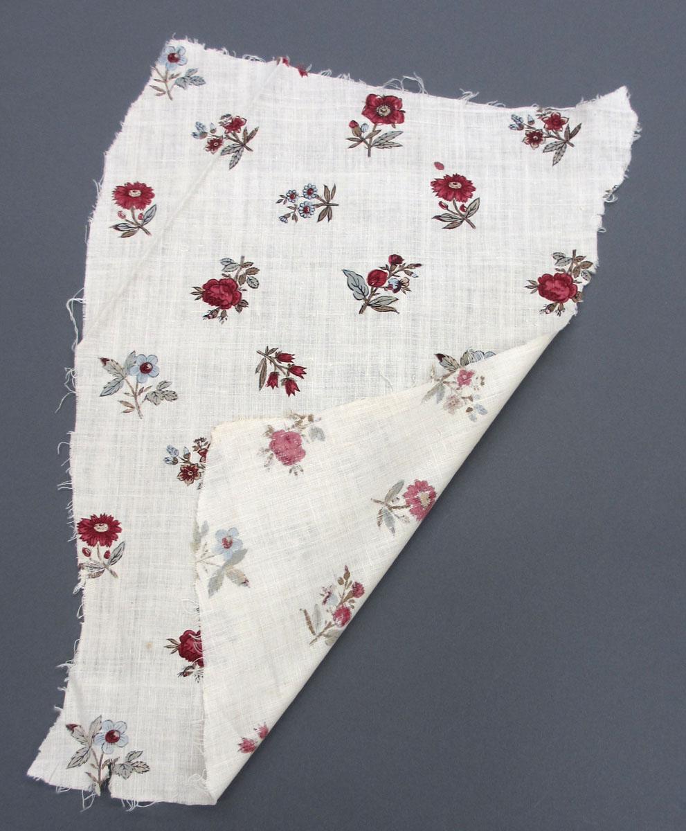 1969.8223.005 Textile, printed folded corner