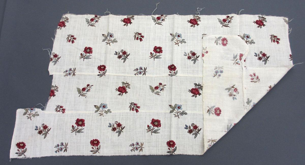 1969.8223.007 Textile, printed folded corner