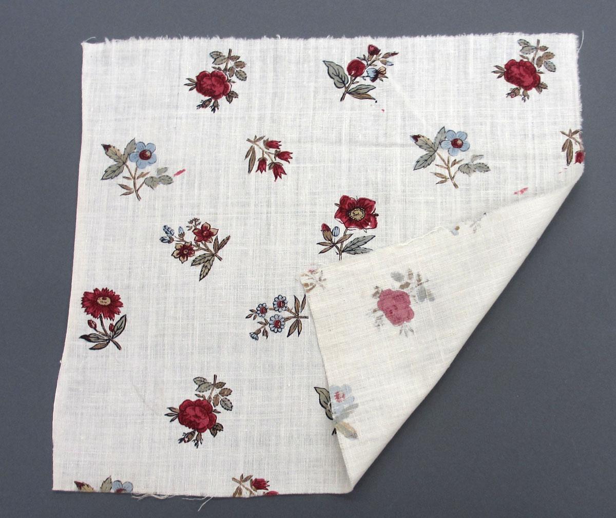 1969.8223.010 Textile, printed folded corner