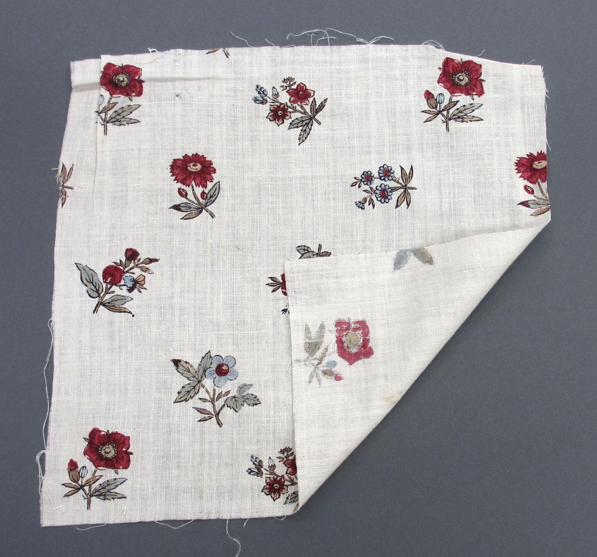 1969.8223.014 Textile, printed folded corner