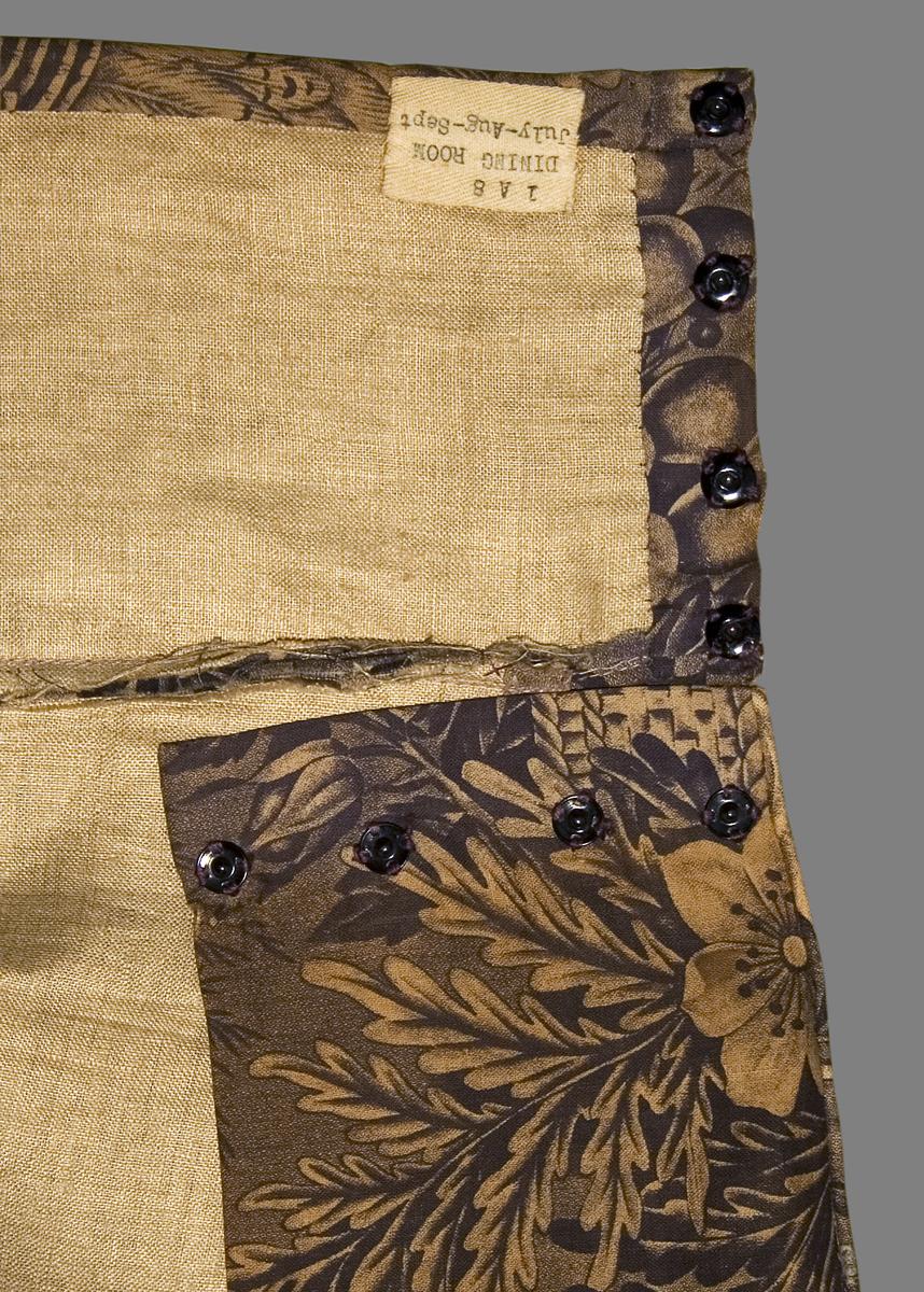 1969.8299.001 Slip Cover, Attachment Detail