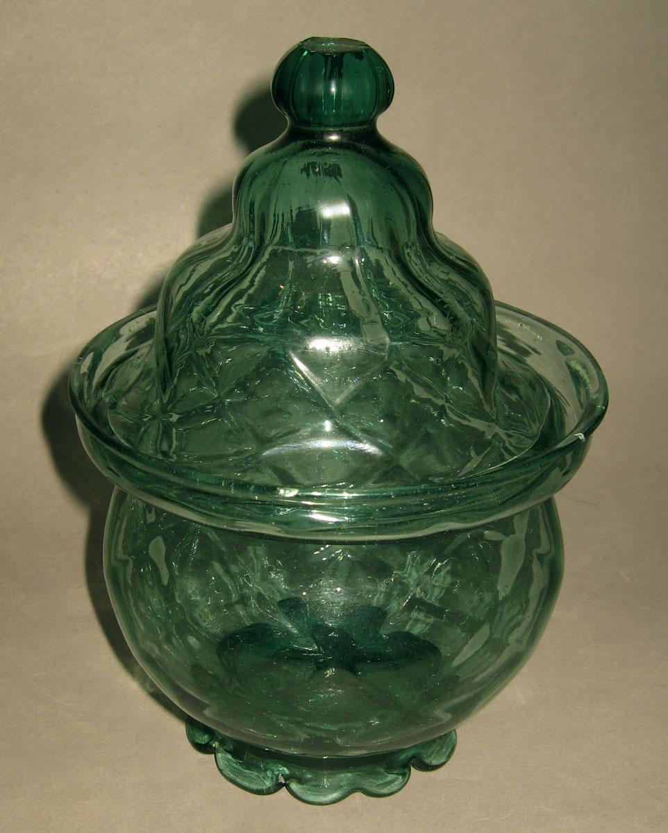 1959.0007.013 A, B Glass Sugar Bowl