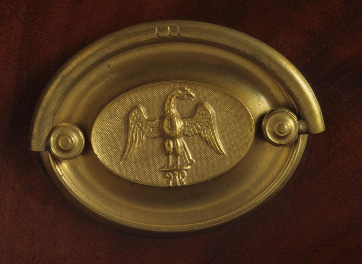 1959.0008 Table, hardware, plate and handle
