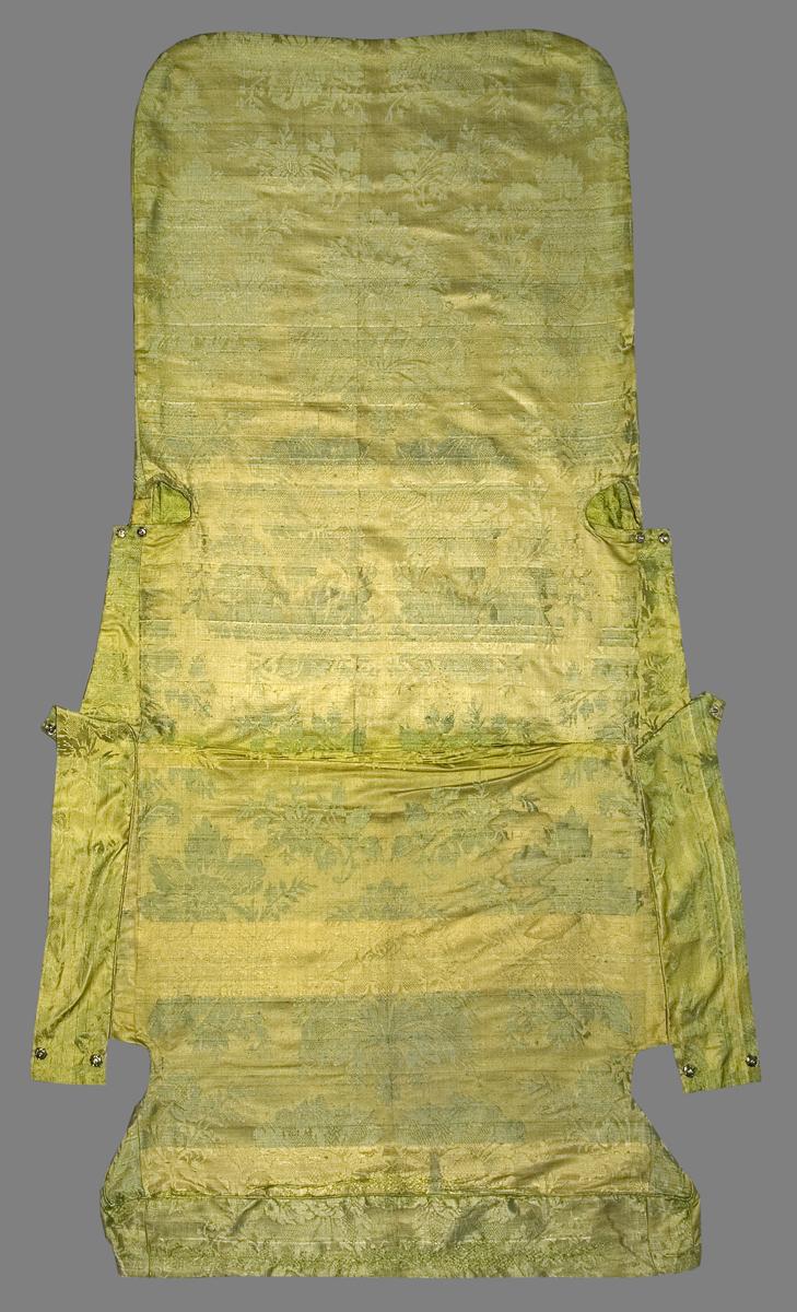 1969.8363 Slip Cover