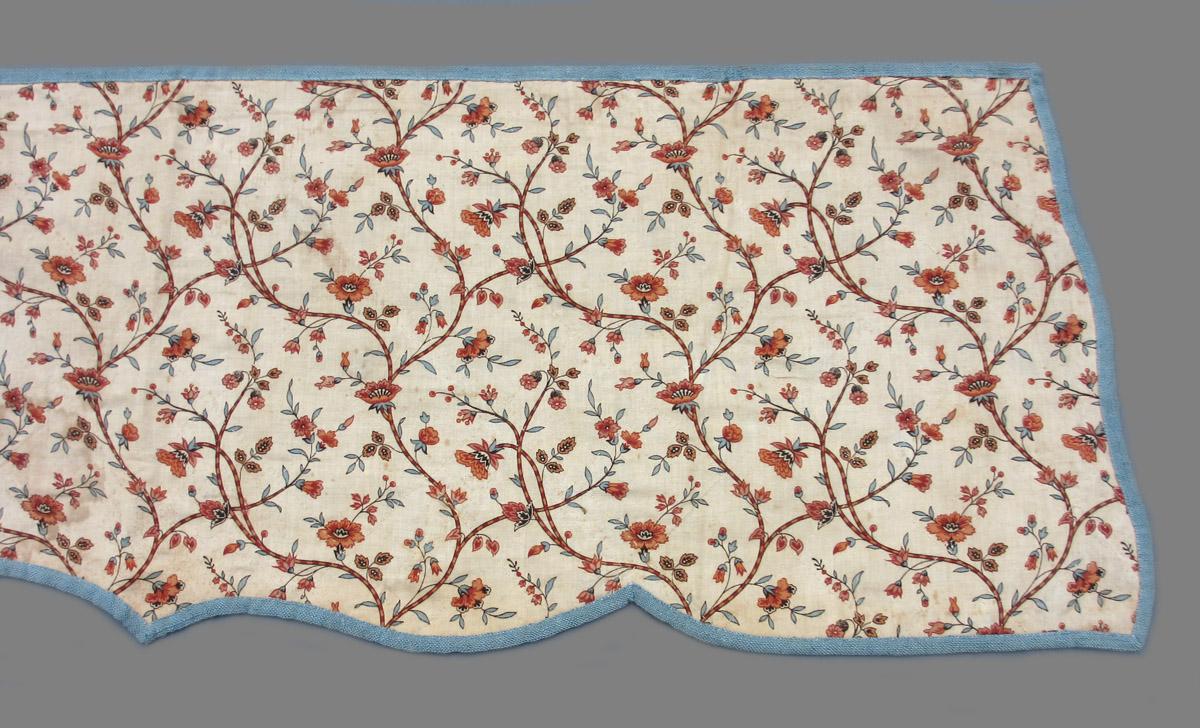 1969.8366.001 Bed hanging detail 1