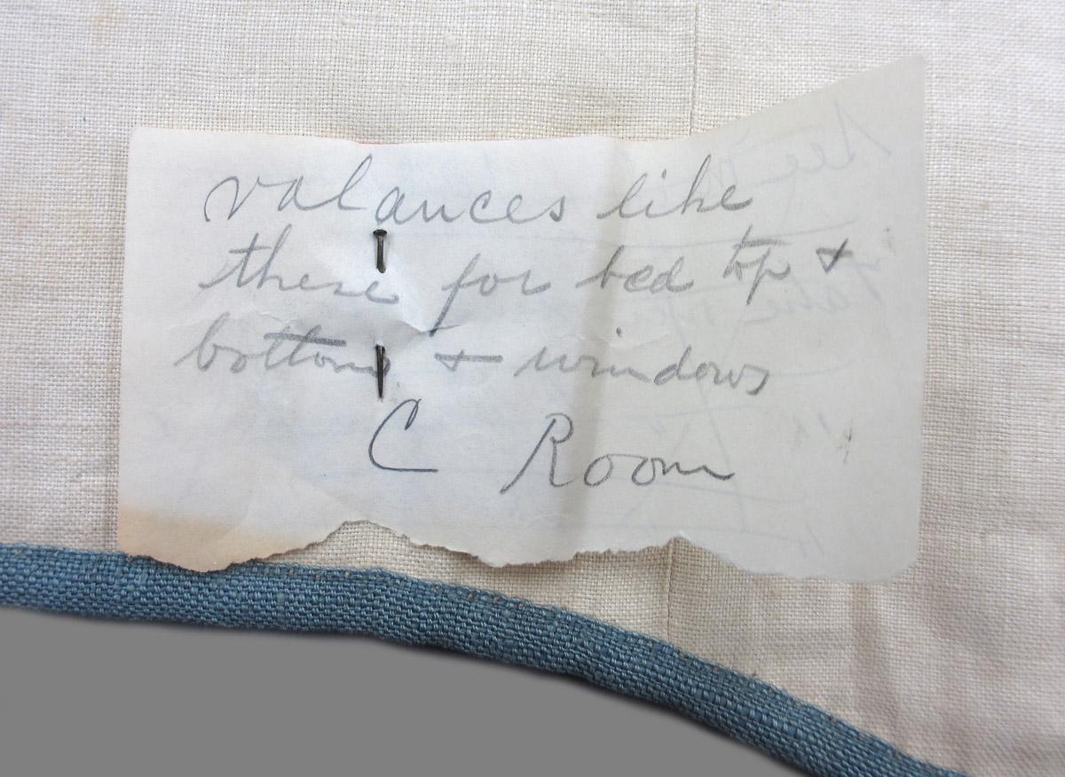 1969.8366.004 Bed Hanging label 2