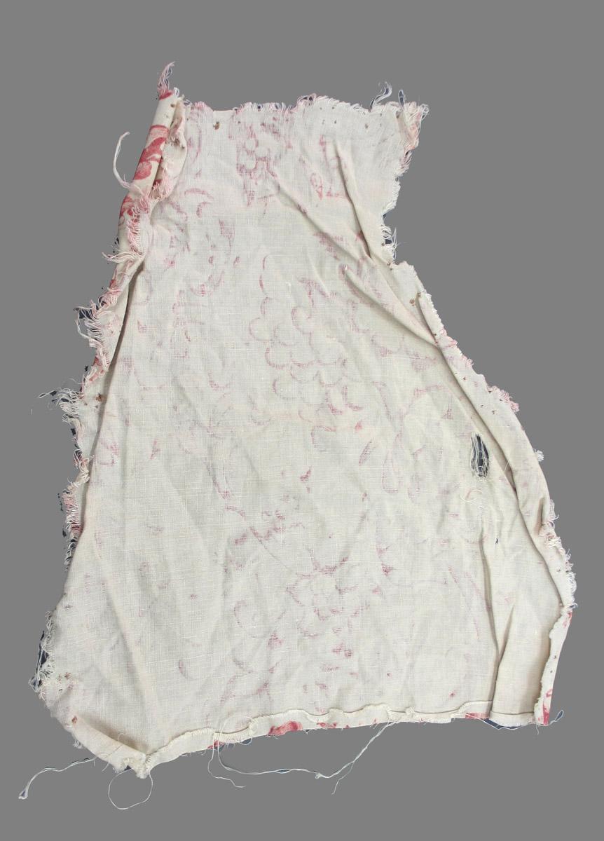 1969.8396.009 Textile, printed reverse