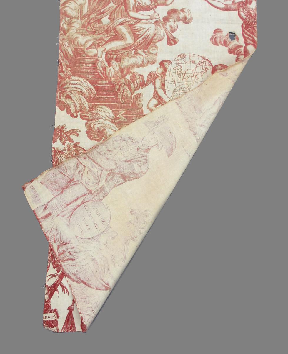 1969.8393.011 Textile, printed folded corner