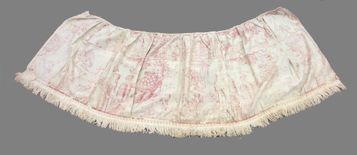 1969.8394.020 Valance reverse