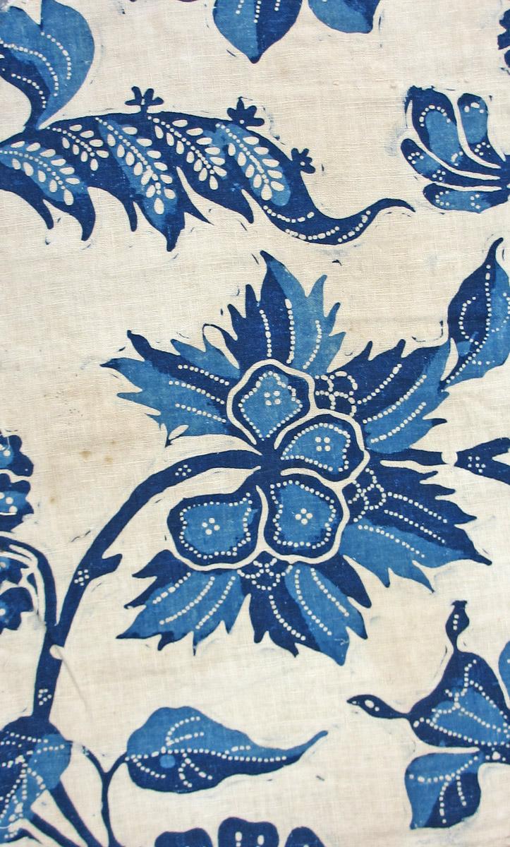 T5 Textile, printed, partial design repeat