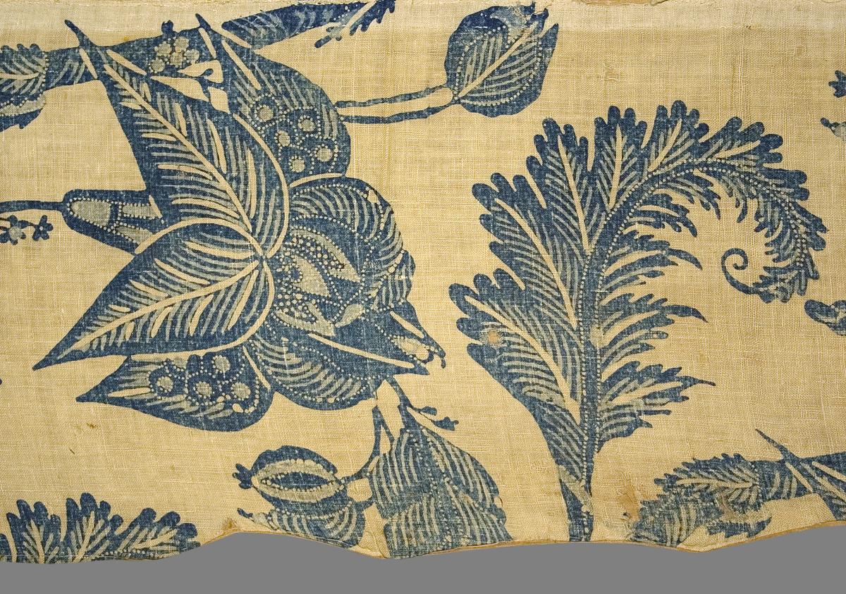 1969.8418.001 Bed Hanging, Valance, Pattern Detail