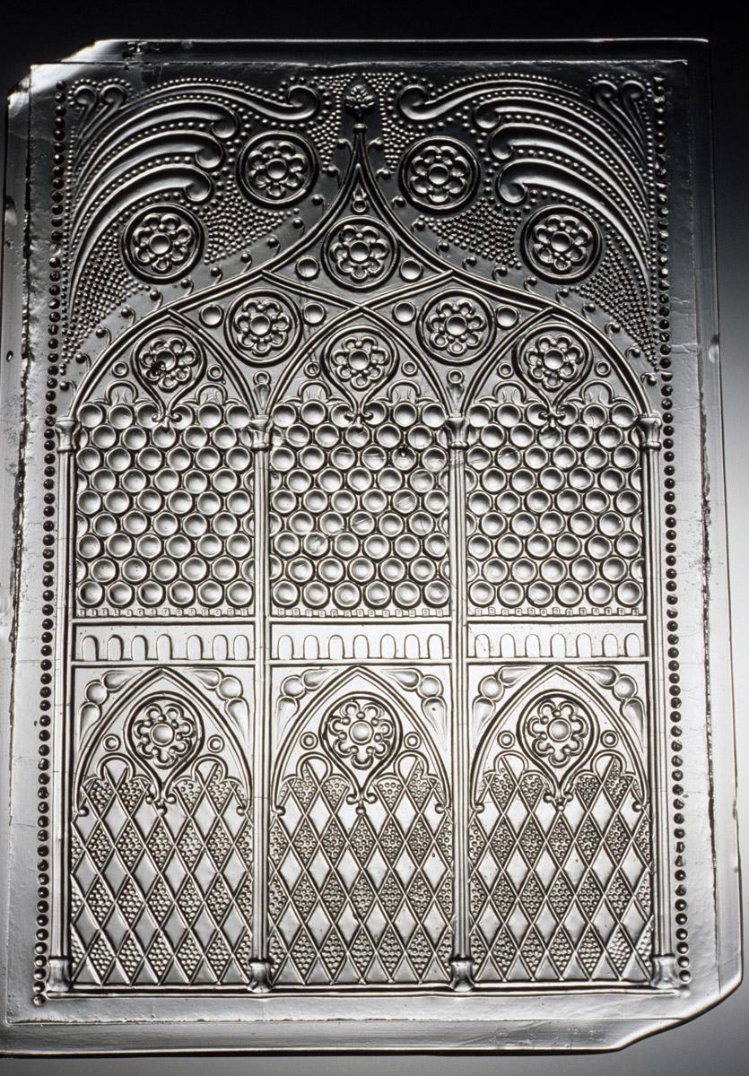 1959.0023 Colorless lead glass window pane
