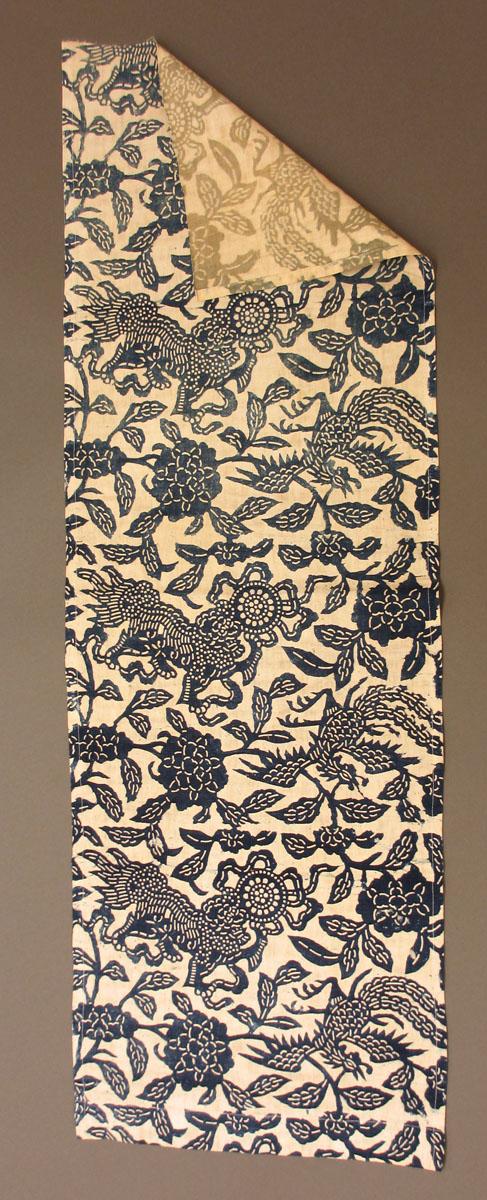 1959.0031.007 textile, printed folded corner