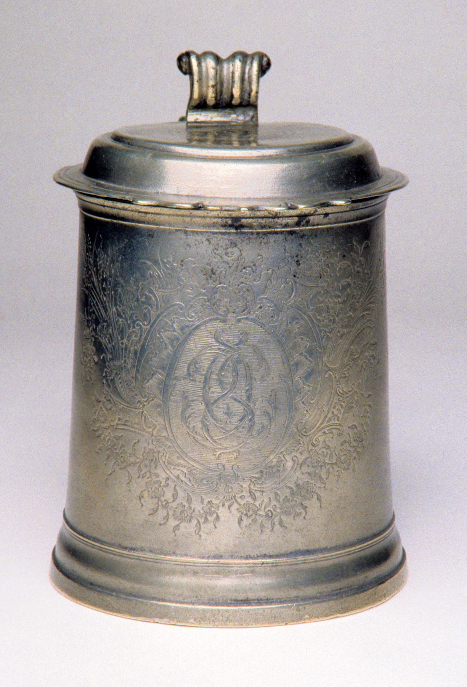 1959.0034 Tankard, view 4