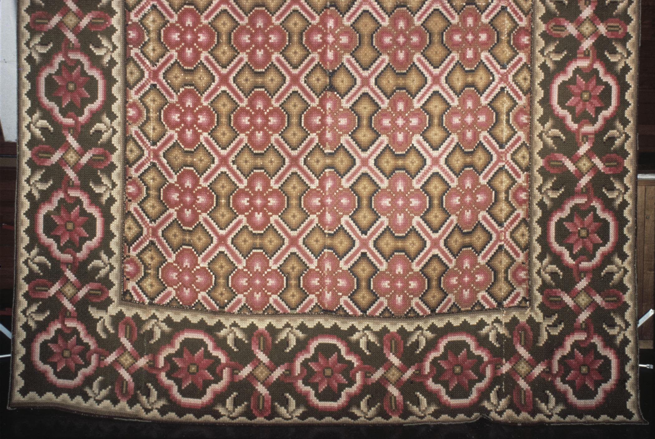 1959.0035 Rug, detail 1