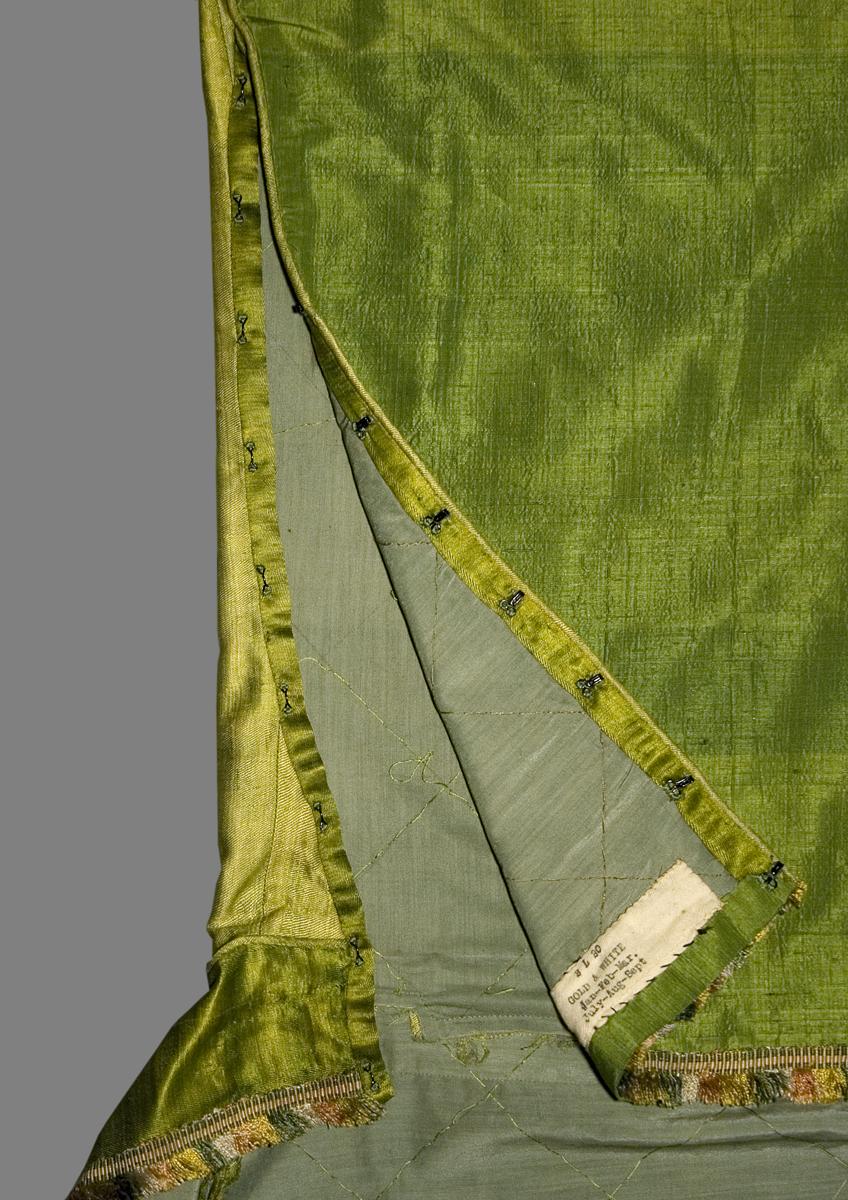 1969.8427 Slip Cover, Attachment Detail