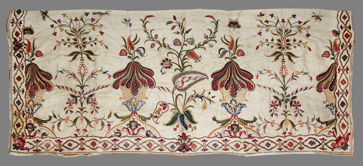 1967.1105.001 E Textile, Embroidered