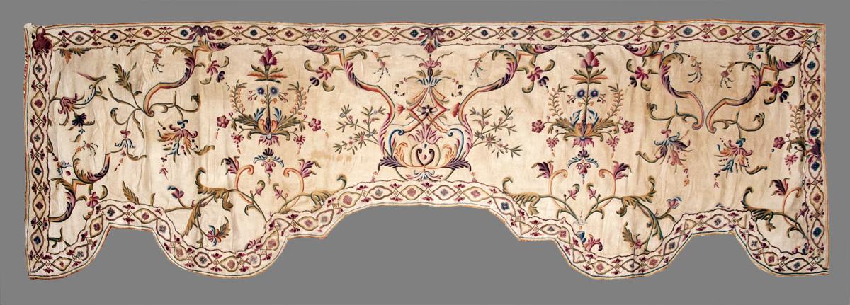 1967.1105.001 G Textile, Embroidered