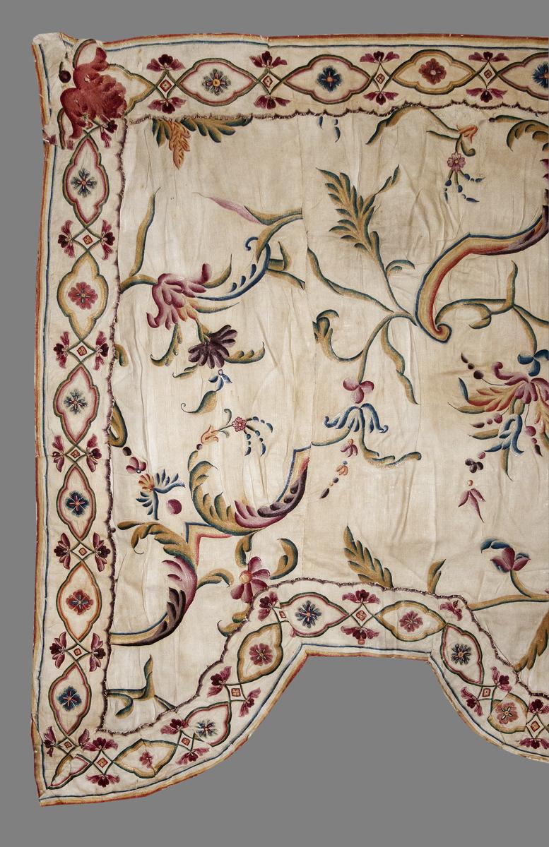 1967.1105.001 G Textile, Embroidered, Edge Detail