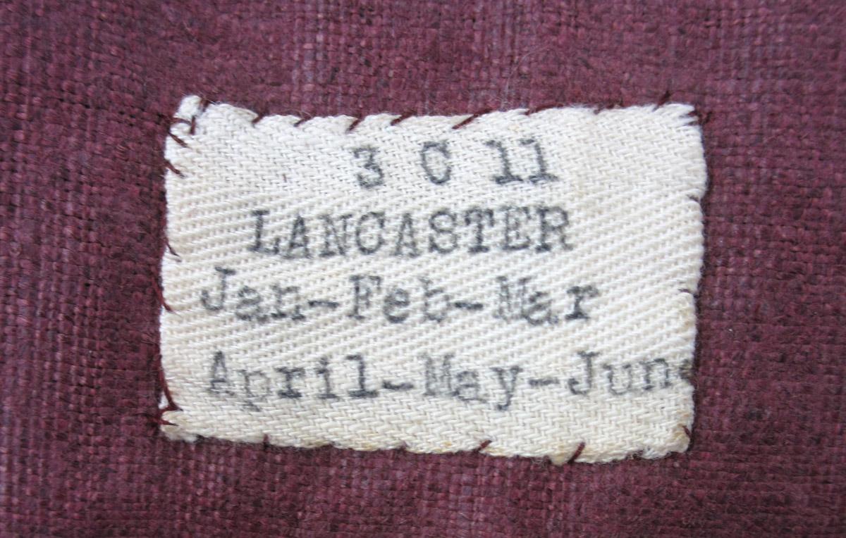 1969.8456.002 Slip cover label