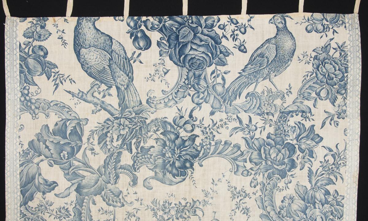 1959.0050.011 A, B Bed hanging, detail 2