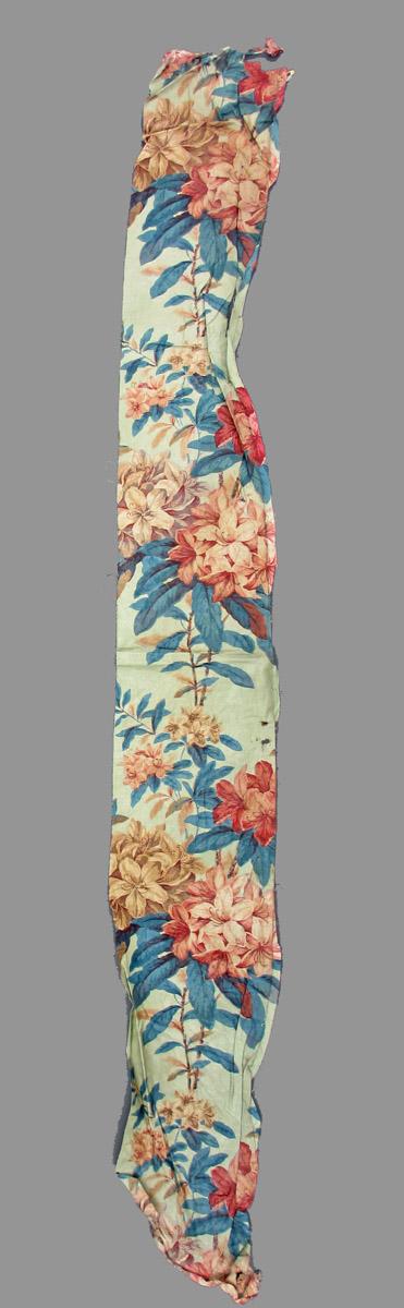 1969.8538.009 textile, printed obverse