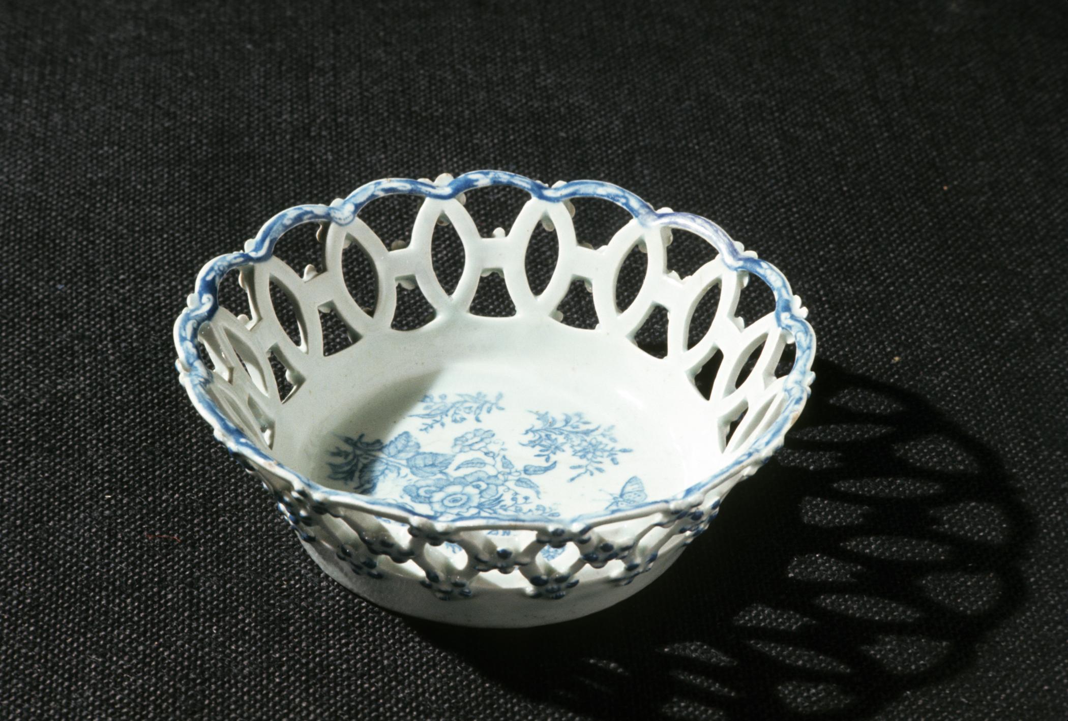 1959.0057 Basket (View 3)