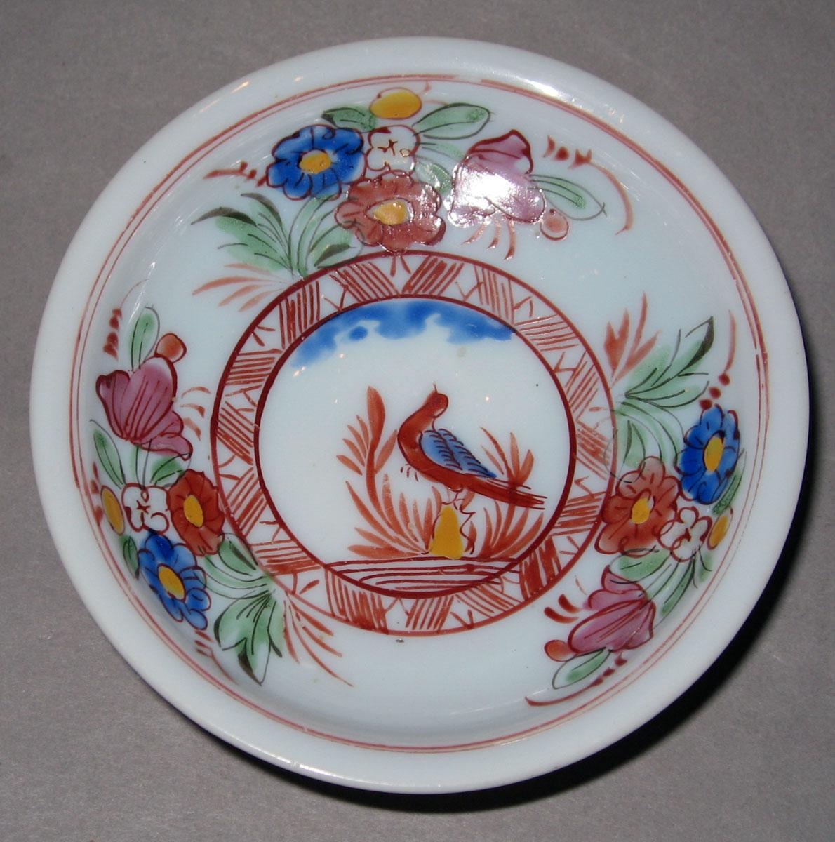 1959.0059.002 White glass footed dish (top)