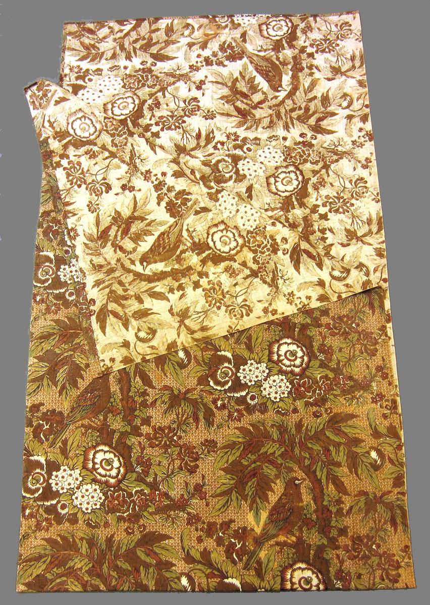 1959.0062.006 Textile, printed partial folded corner