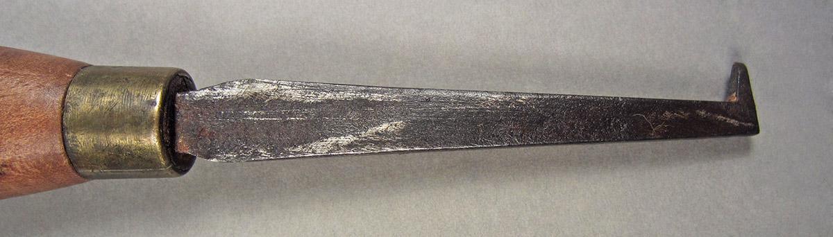1957.0026.123, Lath tool, blade side 1