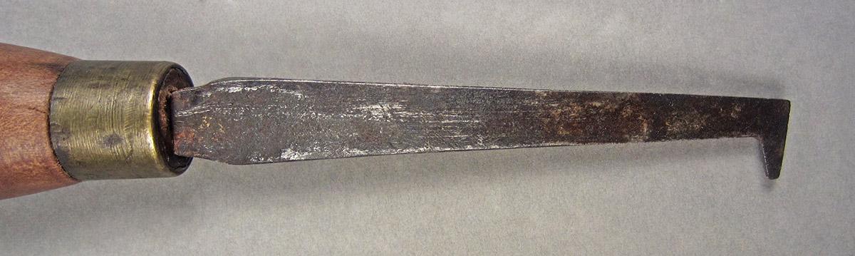 1957.0026.123, Lath tool, blade side 2