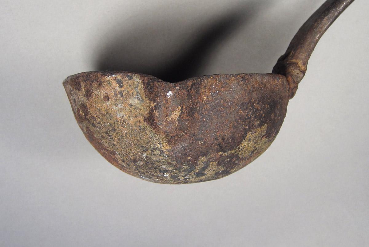 1960.0354.003, Ladle, bowl side