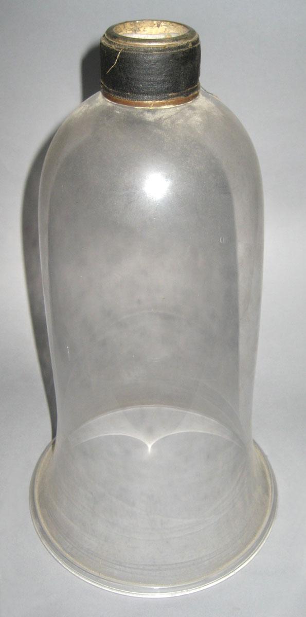 1969.8551 Lamp globe