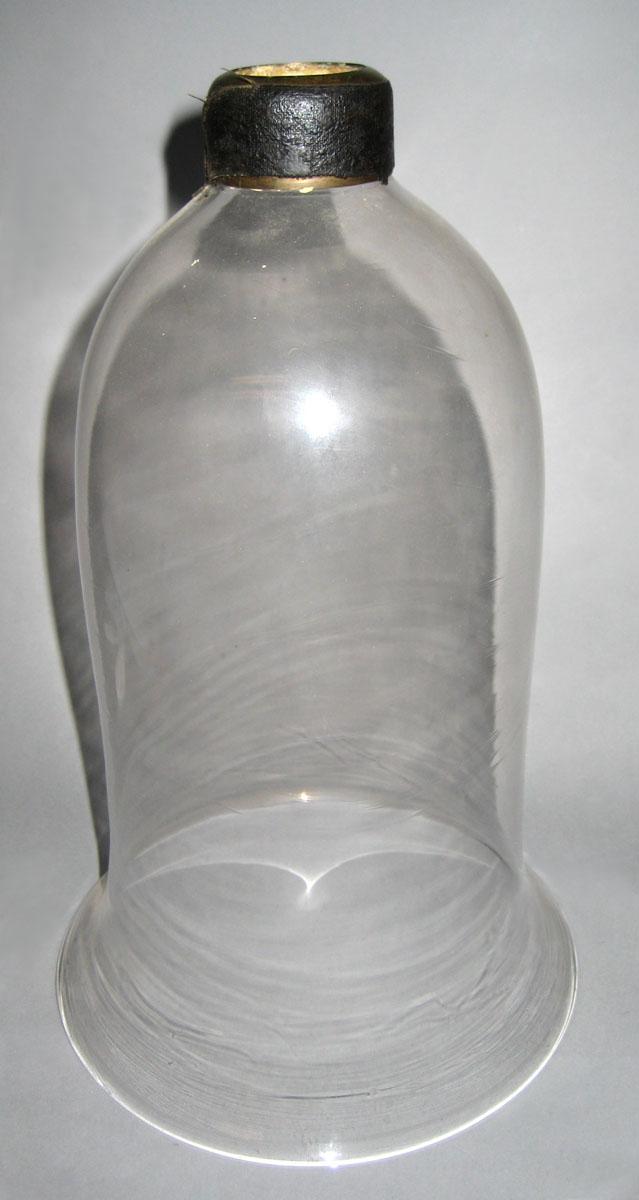 1969.8563 Lamp globe