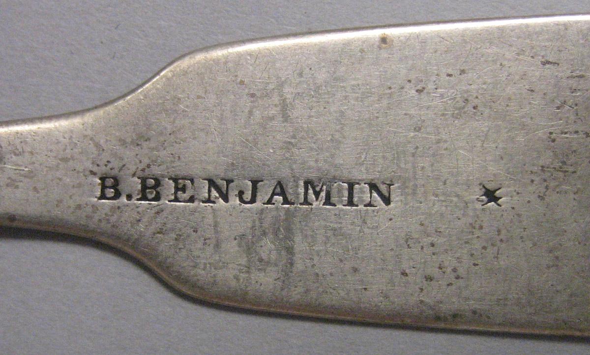 1971.0091 Silver Spoon mark