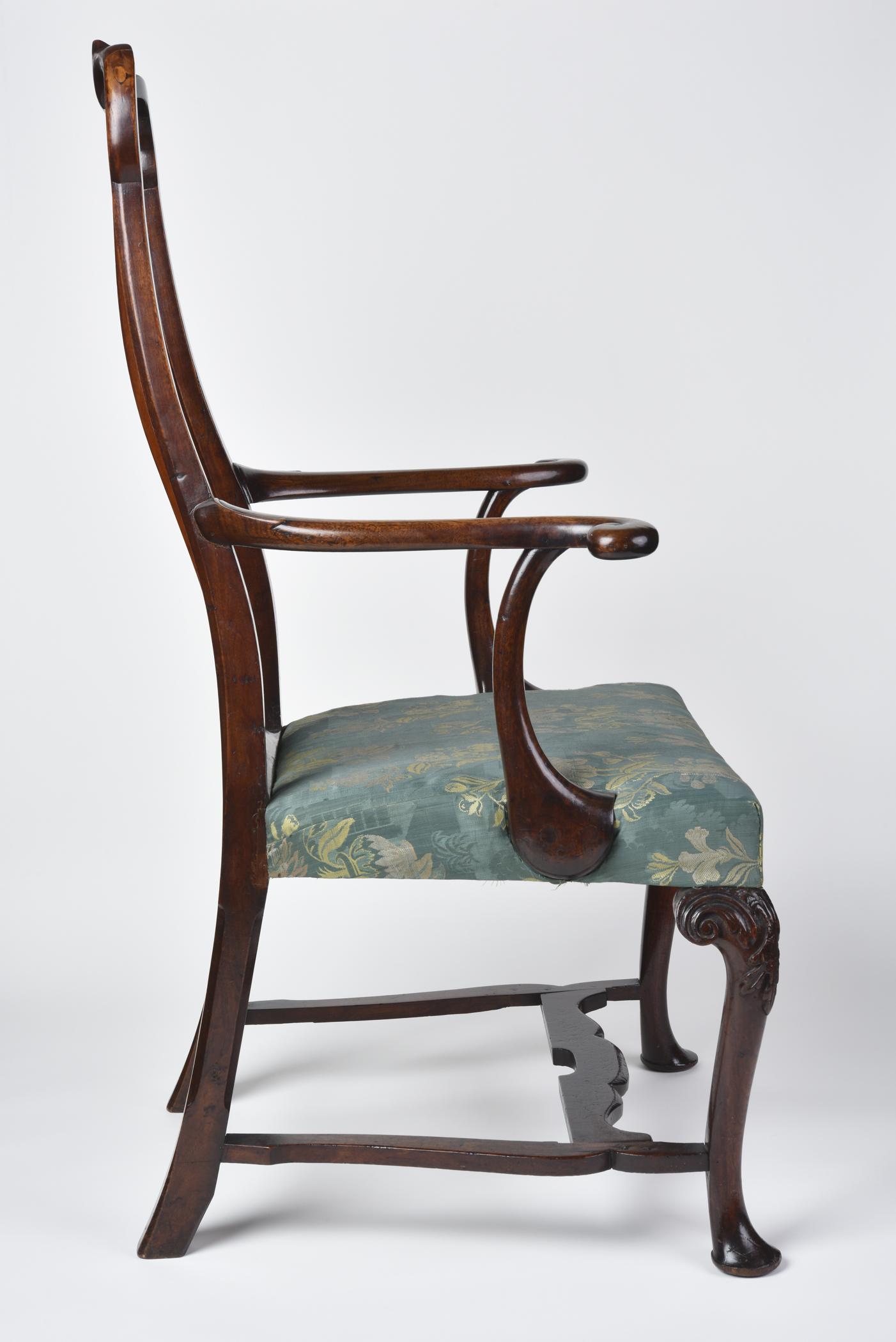 1959.0069 Chair, view 3