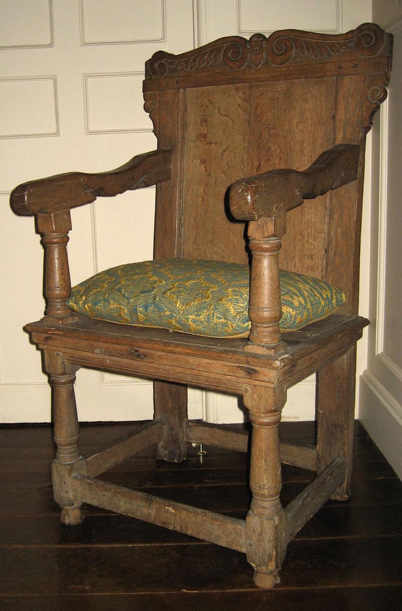 1953.0104 with cushion 1989.0547 view 1