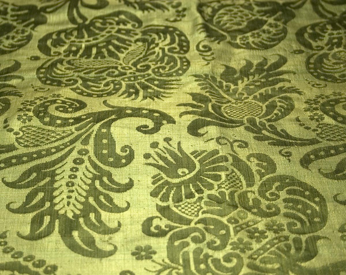 1969.8610.001 Slip Cover, Pattern Detail-Oblique View