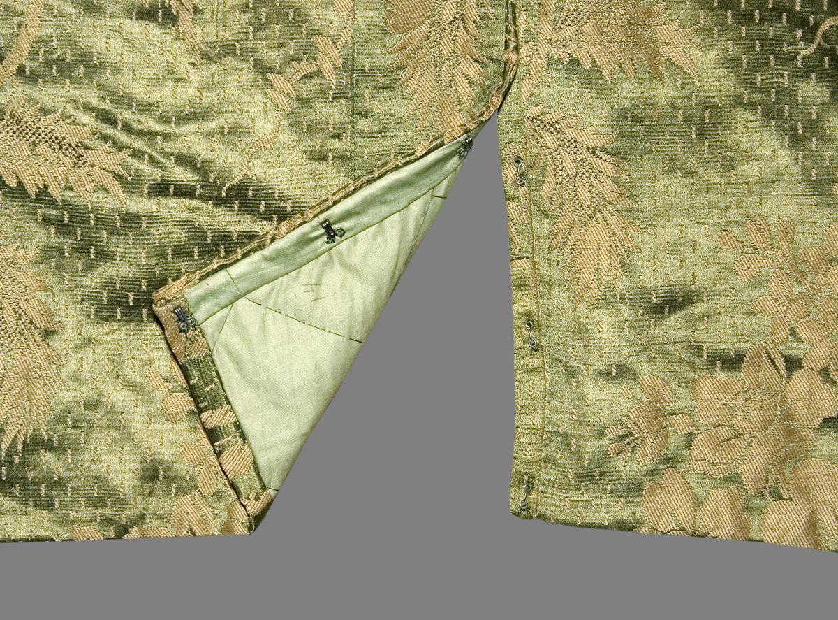 1969.8611 Slip Cover, Attachment Detail