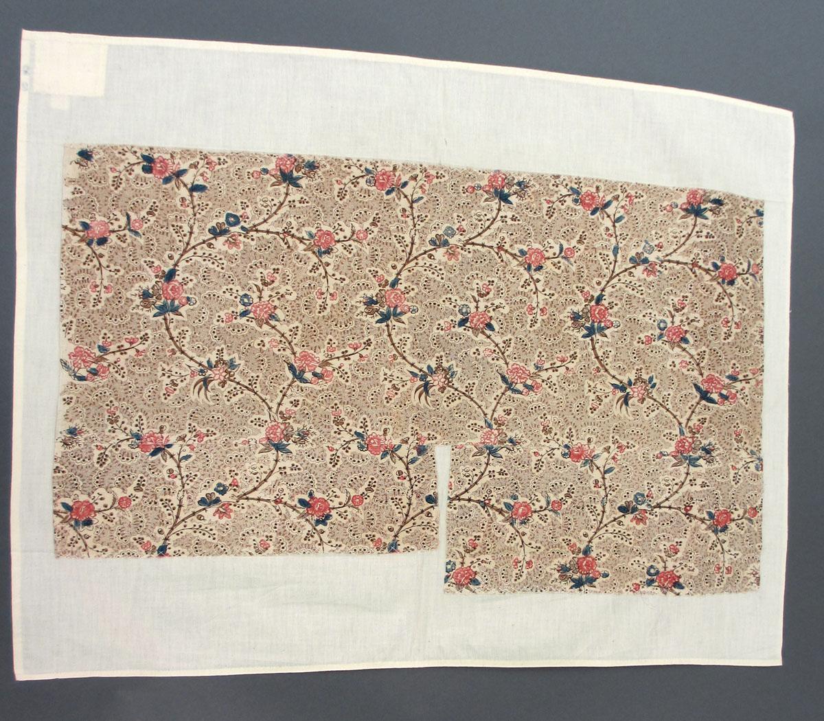1959.0079.002 Textile, printed obverse