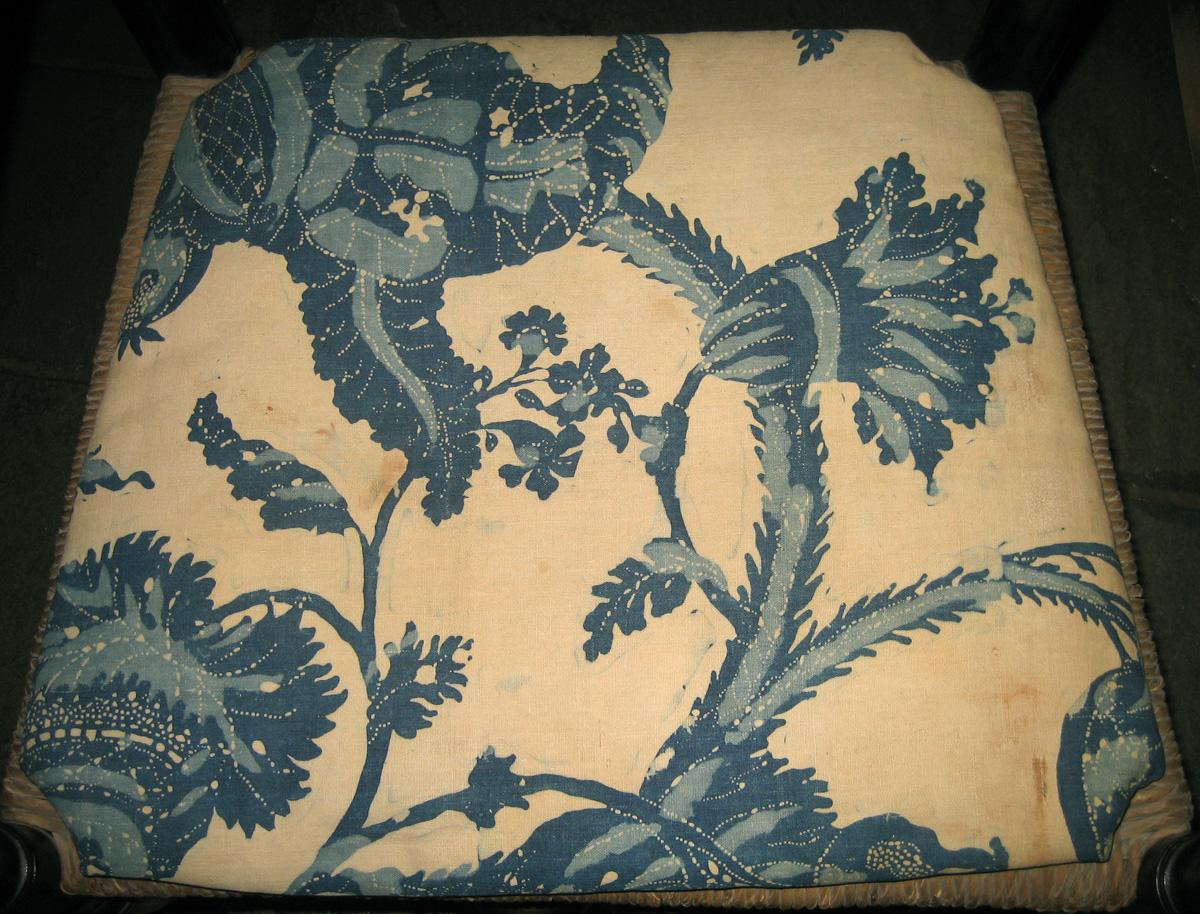 1958.1021 Side chair cushion view 1